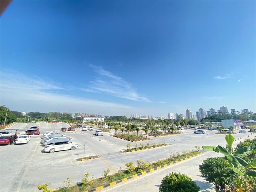 南寧大學(xué)東路駕校